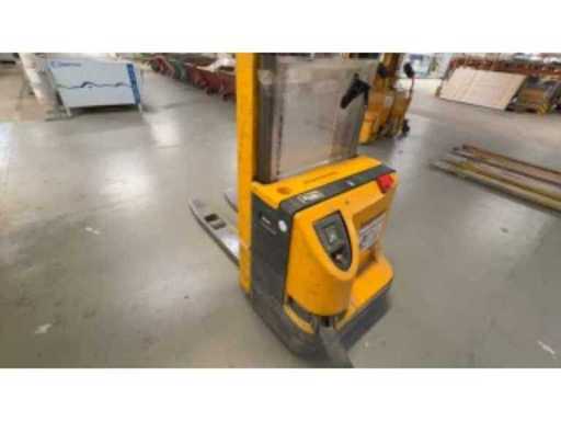 509a2050-f8dc-4faa-b790-92d480b32dce.mp4