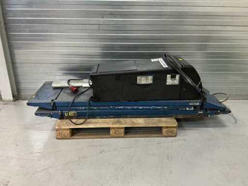 OMA - 532LP 3200KG Scissor lift - Various garage inventory