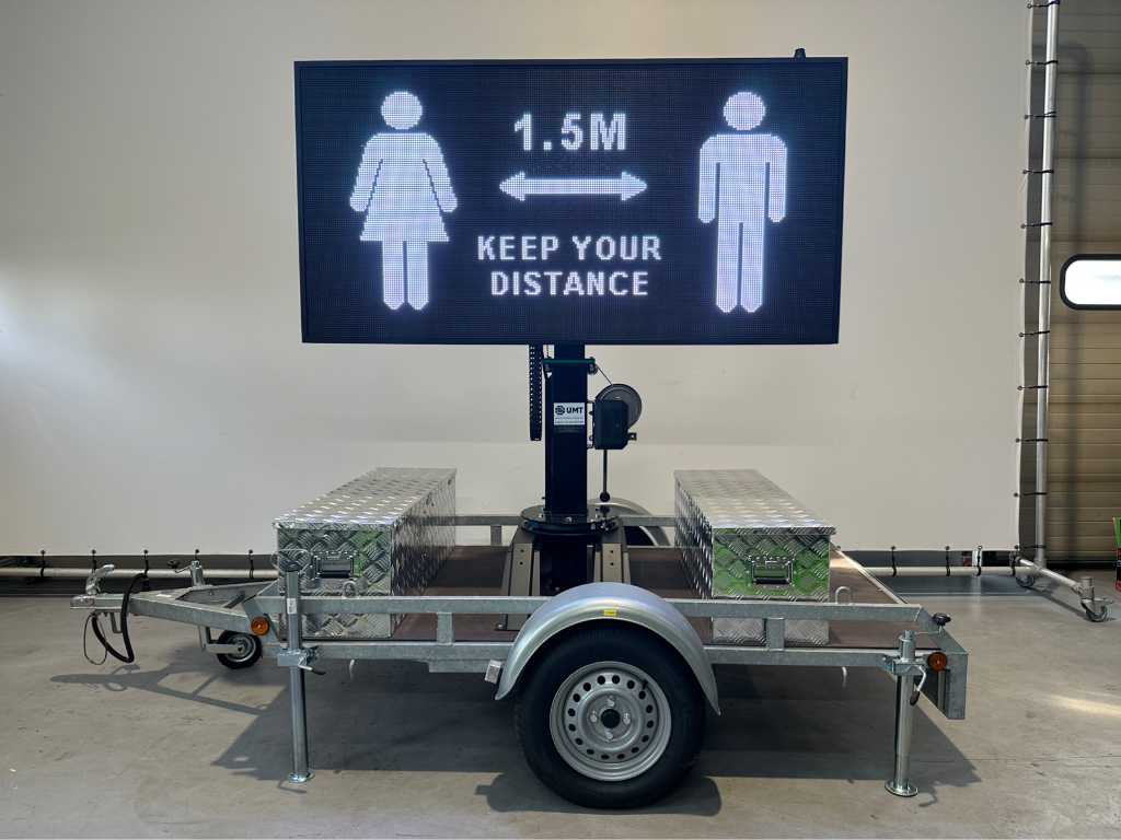 2023 Viplex LED-Textwagen auf einem Anhänger auf Batterie 220V