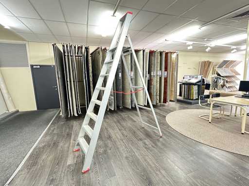 Kelfort - 3120 - klatka schodowa