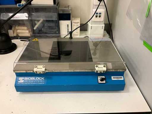 Banc științific uv bioblock