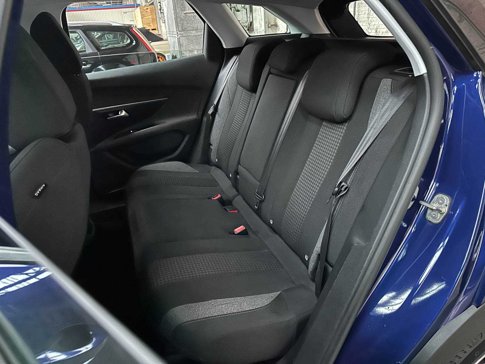 Peugeot 3008 1.6 BlueHDi BL Exec 118pk 2017