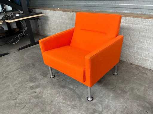 Coalesse Sidewalk Lounge stoel