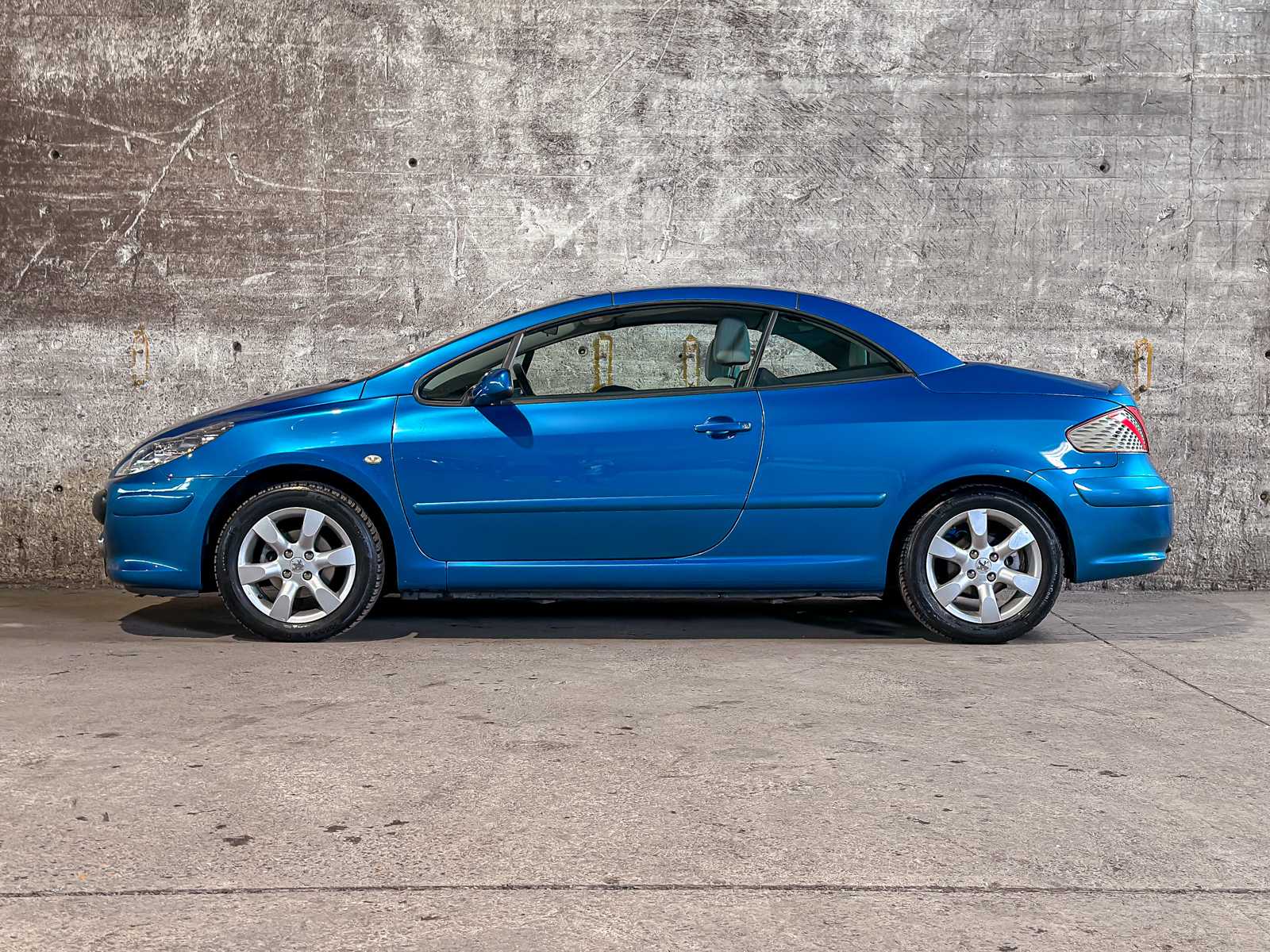 Peugeot 307 Coupé Cabriolet 2.0-16V 140pk 2006 (Origineel-NL), 22-SZ-KT