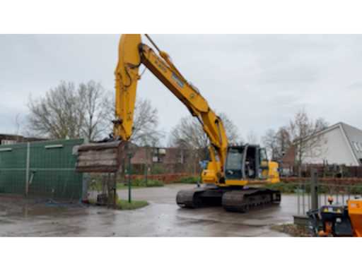 f9543f10-b2d5-4a99-acee-efbab36518f1.mp4