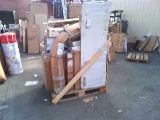Pallet of 40 items customer return amazon grade C