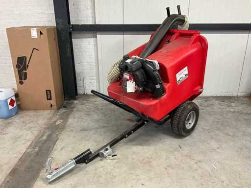 Trafalgar Paddock Cleaner