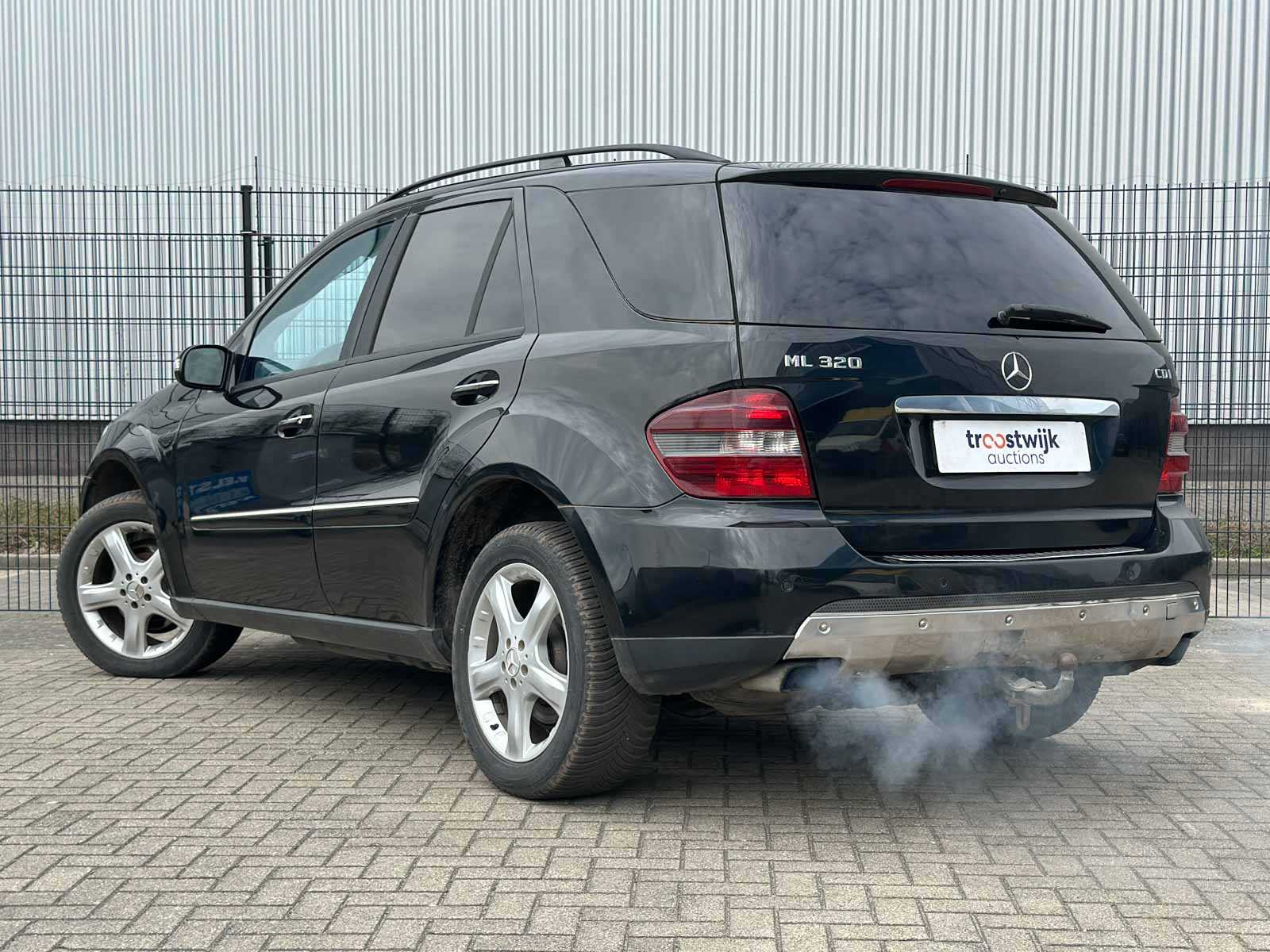 Mercedes-Benz M320 CDI M-klasse 221pk 2006, V-450-HD