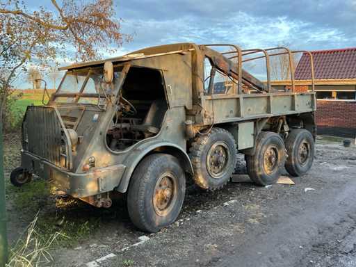 Daf Ya 328 Oldtimer 6x6 propulsé par la taxe routière et moteur diesel sans contrôle technique !