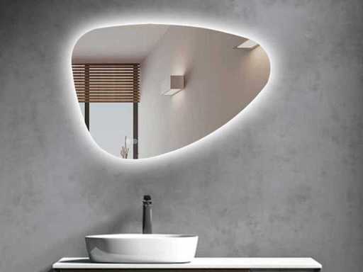 Karo – Badezimmerspiegel 60x80 cm asymmetrisch