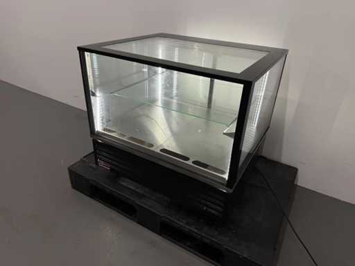 Diamond – Chłodzona gablota wystawowa