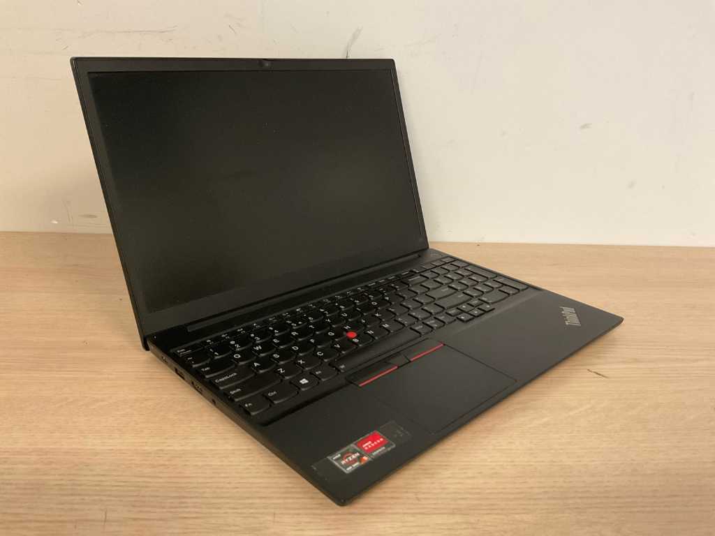 Laptopy - Lenovo - 20T8000XMH