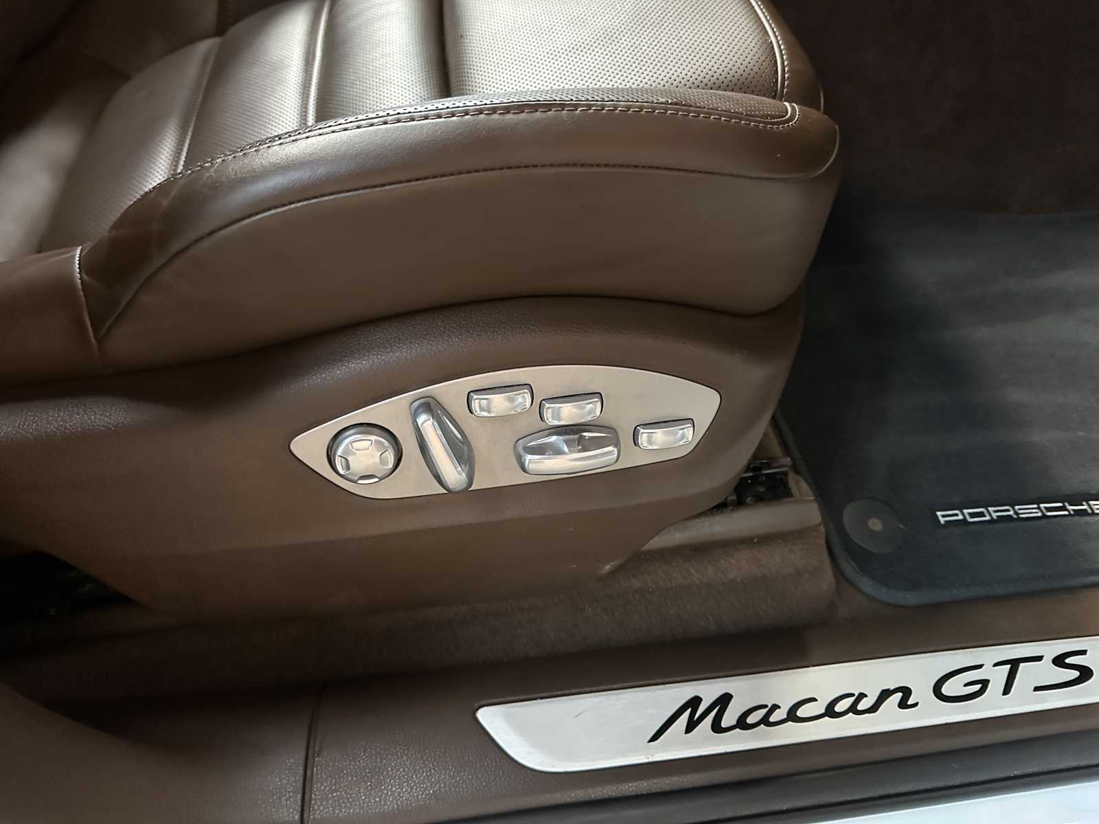 Porsche Macan GTS 3.0 V6 360pk 2016 (69.000 km)