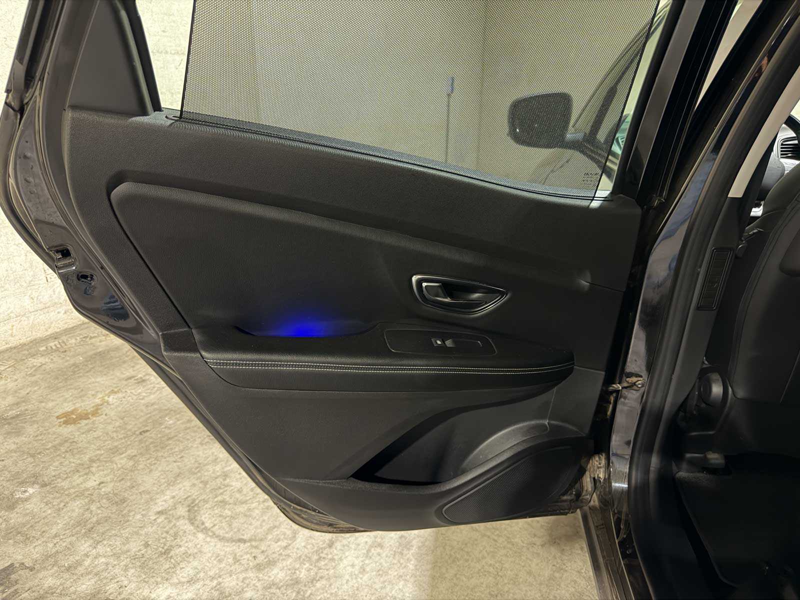 Renault Scénic 1.2 TCe Intens 132pk 2017, ST-385-P