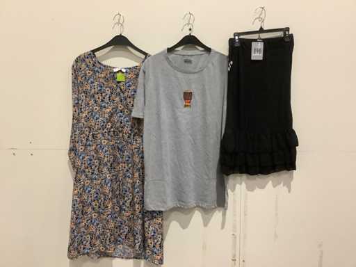 Kleidung, Schuhe, Accessoires (50x)