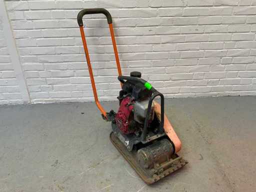 Belle - LC3228 - 2014 - Plattenverdichter