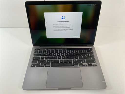 Apple MacBook Pro 13,3”, M1, 8 GB RAM, 251 GB NVMe, M1 Laptop