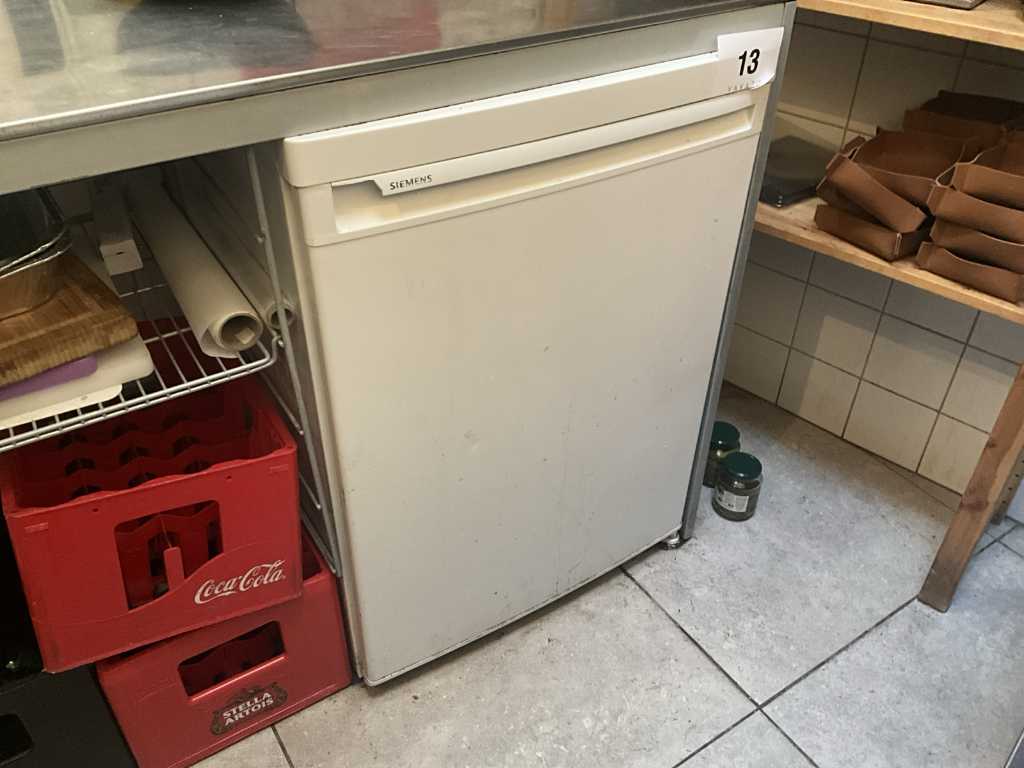 Refrigerator SIEMENS KT16RP20