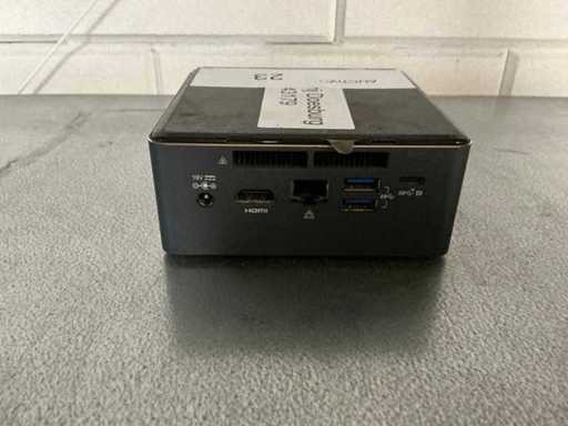 Ordinateur de bureau - Systèmes clients Intel(R) - NUC7i3BNH