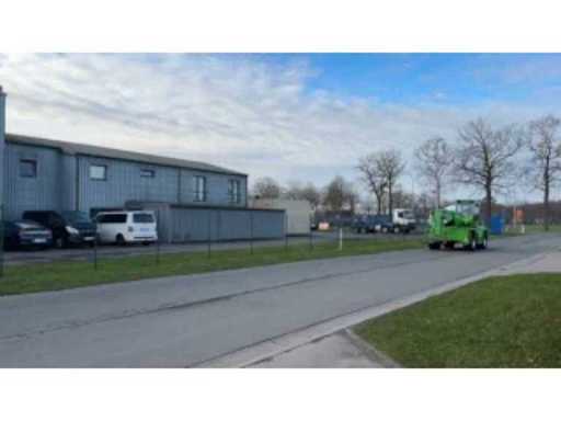 8be39005-13d7-4782-9183-a55600d06e22.mp4