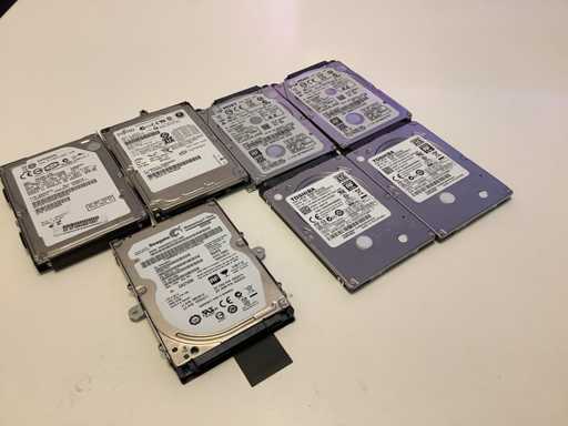 Diverse 2.5” Sata Interne hardeschijf (7x)