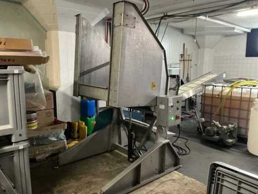 2020 Maurer MKLB300 Pallet Tipper