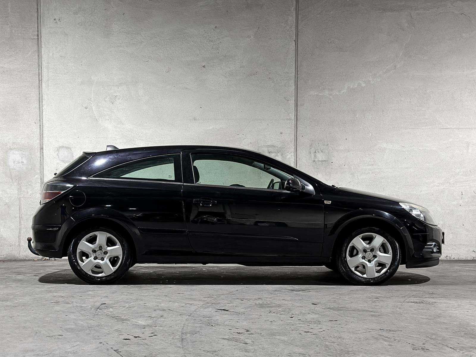 Opel Astra GTC 1.8 Cosmo 140pk 2009 (Origineel-NL), 16-JDN-1