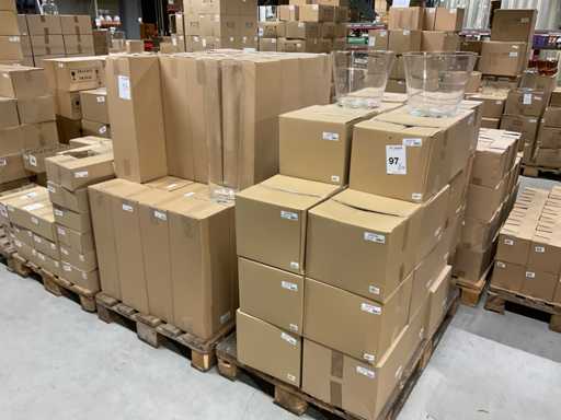 Horse copper Batch of glass vases