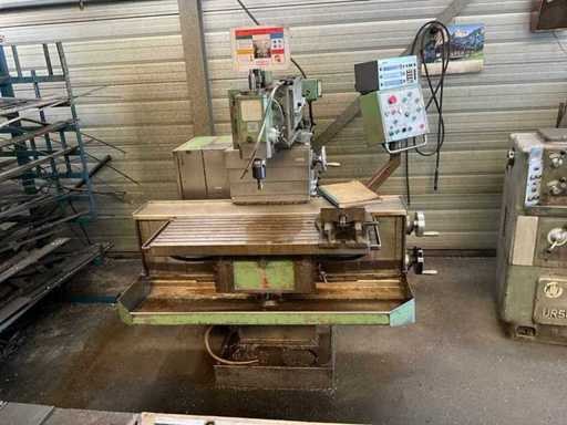 Tos FNGJ 32 Universal Milling Machine