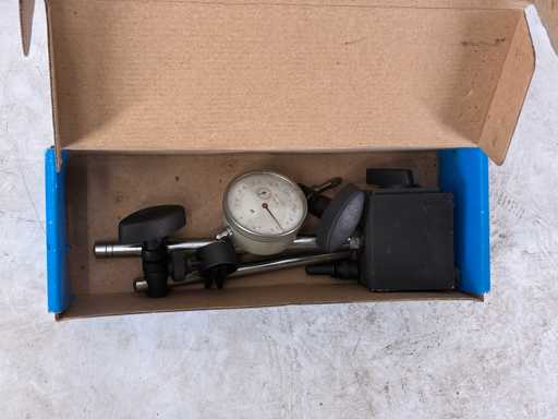 Messuhr_Präzisionswerkzeug