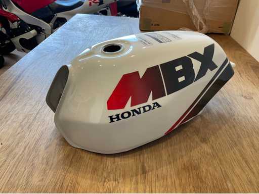 Honda MBX Rainbow Tank Onderdeel