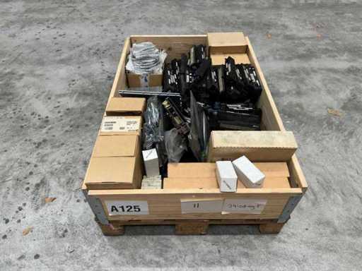 Partia przemysłowych modułów PLC i części automatyki