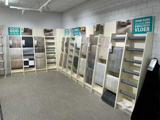 Winkelstelling met tapijt samples