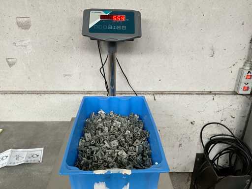 NVent 5.59 kg Cable Tie Holders with Flange Clamp