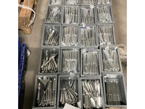 Set of 1500 stainless steel table knives (1500x)