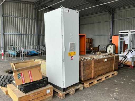 Rittal server cabinet