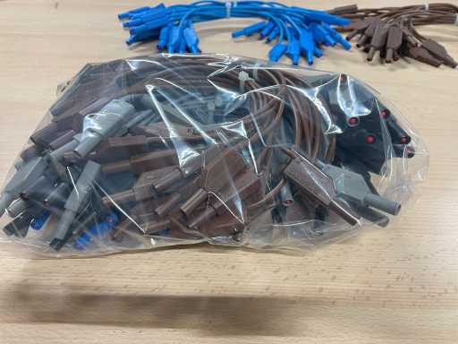 STAUBLI - SLK 425 - Set van 80 kabels van 25 cm in 4 kleuren