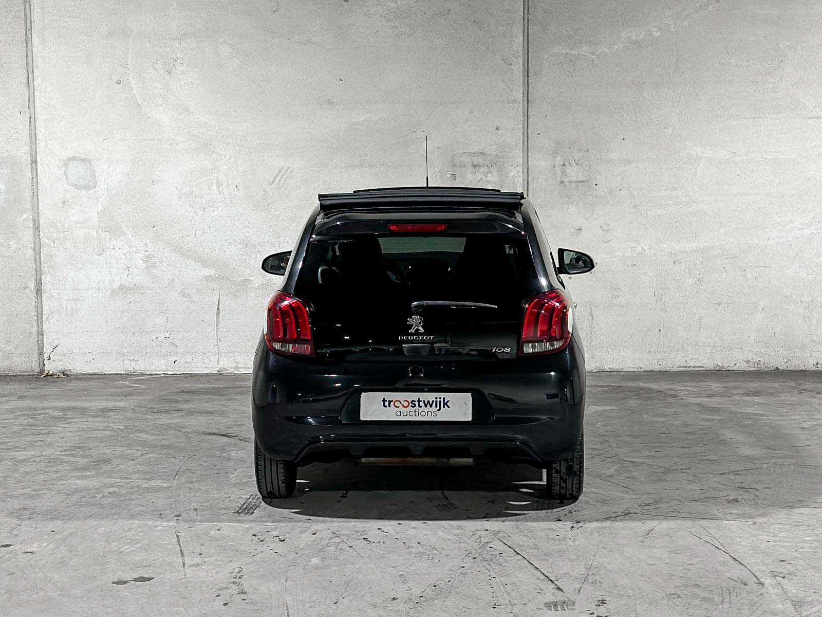 Peugeot 108 1.2 Puretech Allure 82pk 2015, PP-318-L