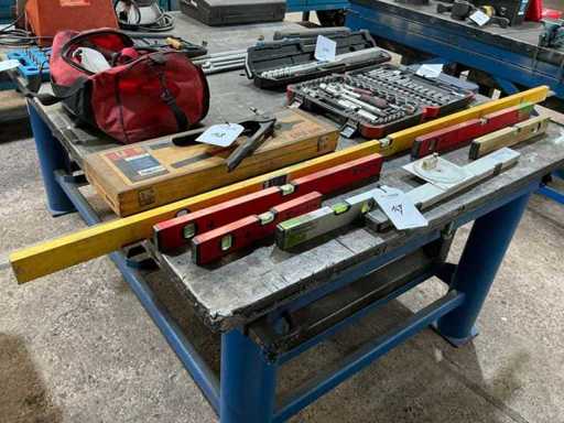 Spirit level (7x)