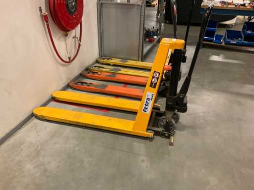 Fetra pallet truck