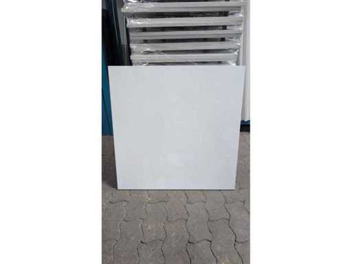 Biała powierzchnia stołu (10x)