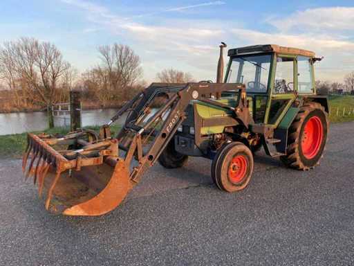 Fendt Farmer 305LS Turbomatik Tracteur agricole à deux roues motrices