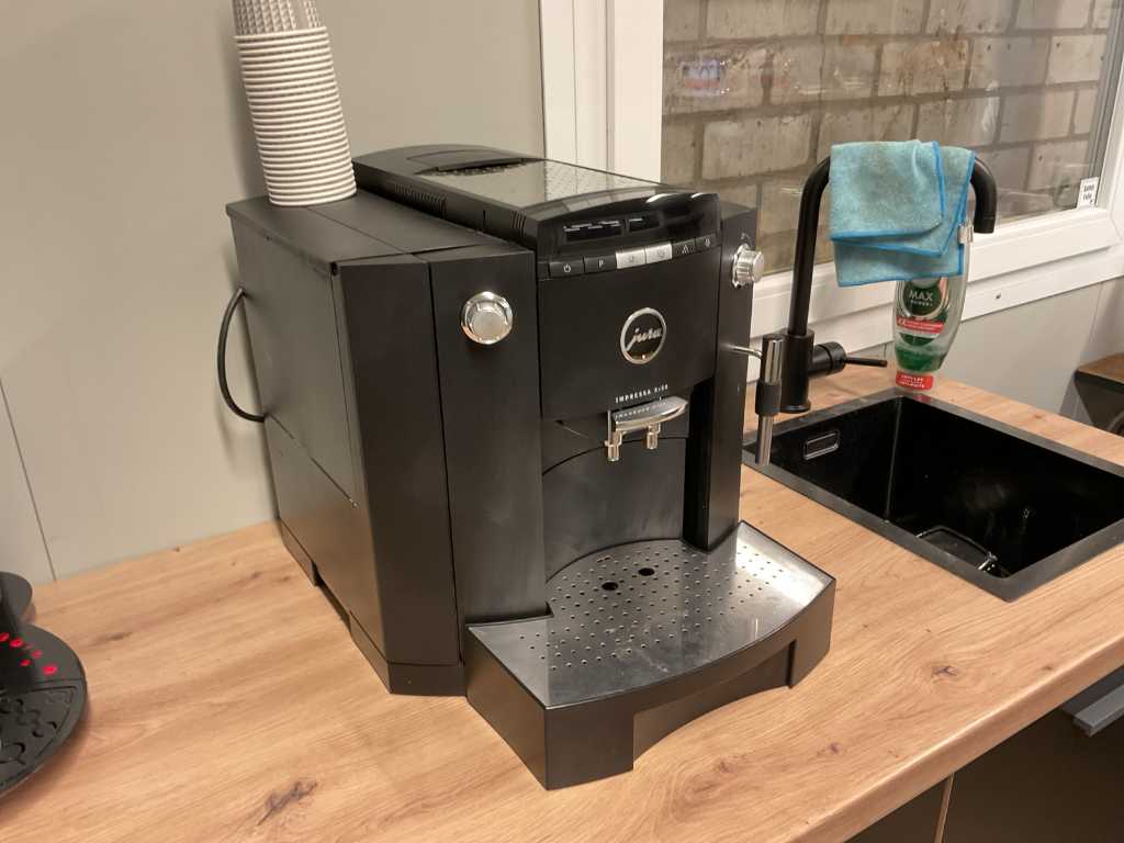 Jura Impressa XF50 Machines à café et à expresso en grains