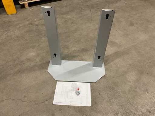 SU-42 Monitor mount (4x)