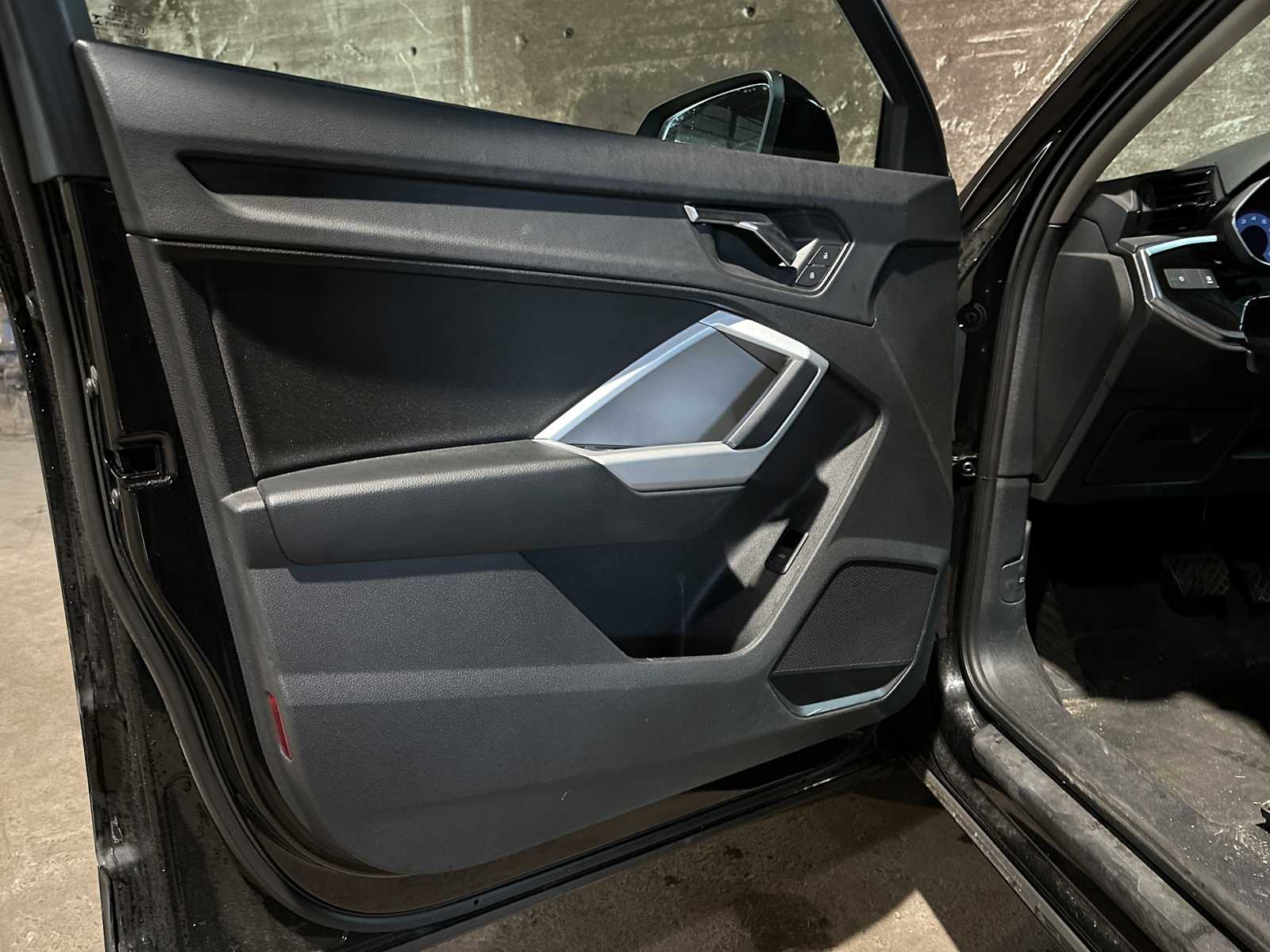 Audi Q3 Sportback 35 TFSI Pro Line 150pk 2021 (Origineel-NL+1e eigenaar), L-473-BF