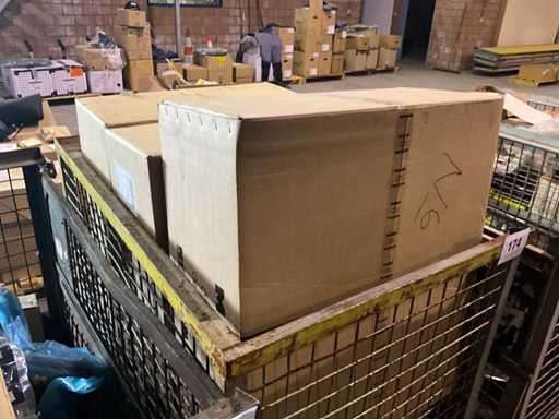 MAN Lot met diverse onderdelen