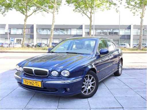 Jaguar X-type 2,5 V6 Executive Automatic 2002, 70-HZ-TL