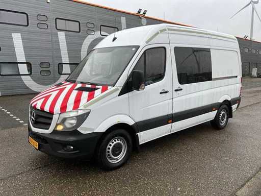 2015 Mercedes-Benz Sprinter Commercial Vehicle VNH-65-R
