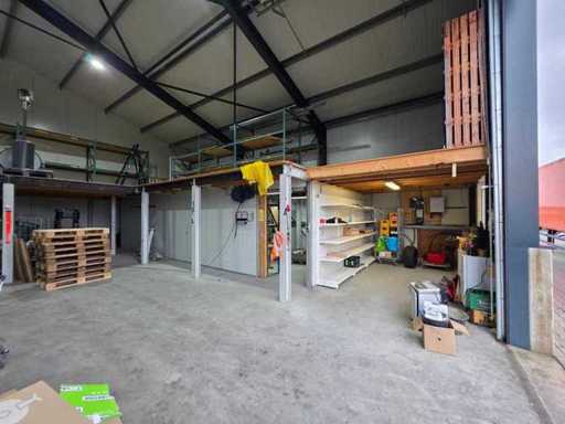 Mezzanine floor