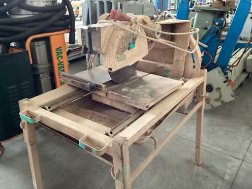 Brick Cutting Machine